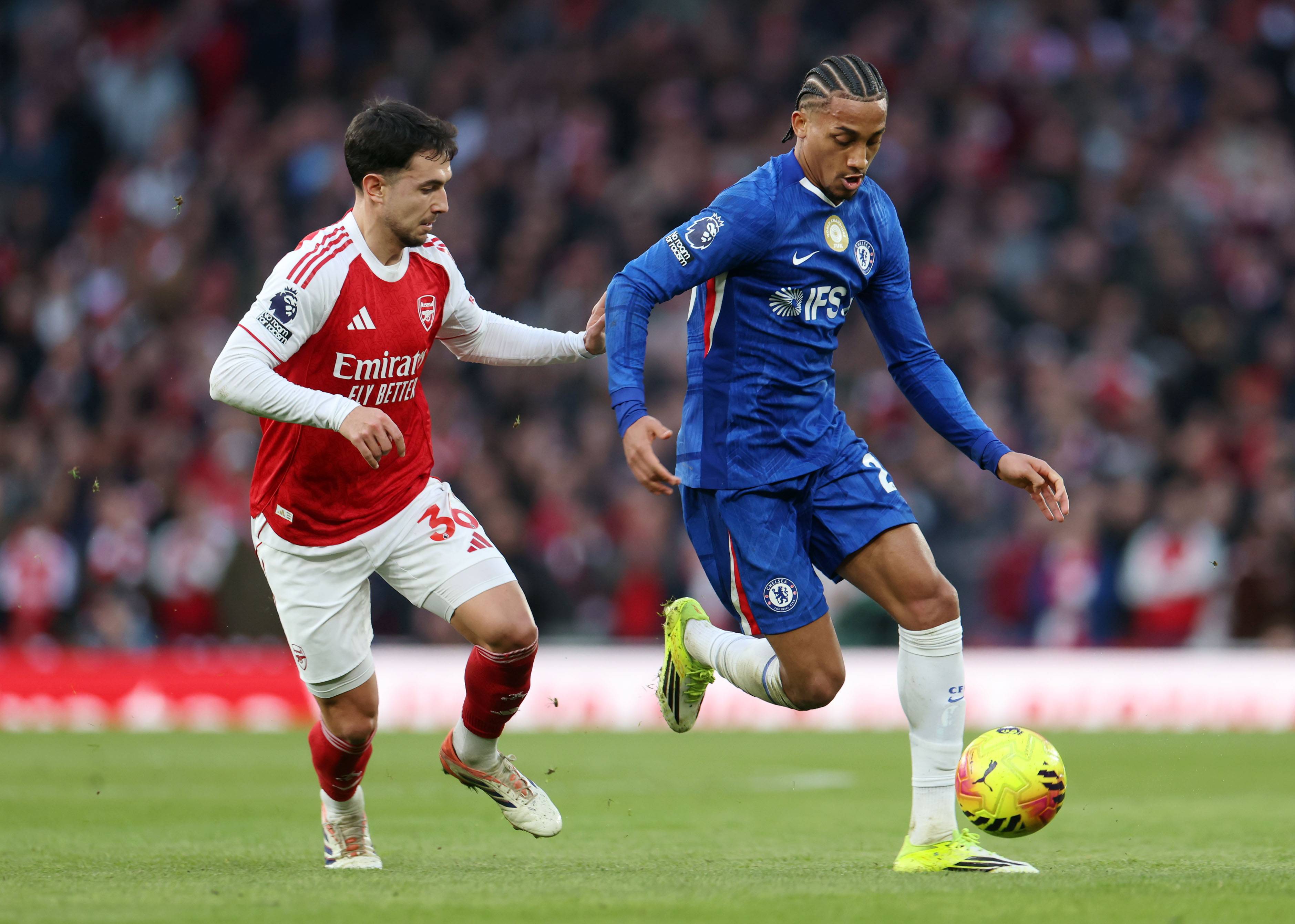 雷速体育平台入口-包含风云突变塞维利亚今晚豪取连胜里尔战术微调备战英超，清晨切尔西调整名单以备欧篮联直接炸裂的词条