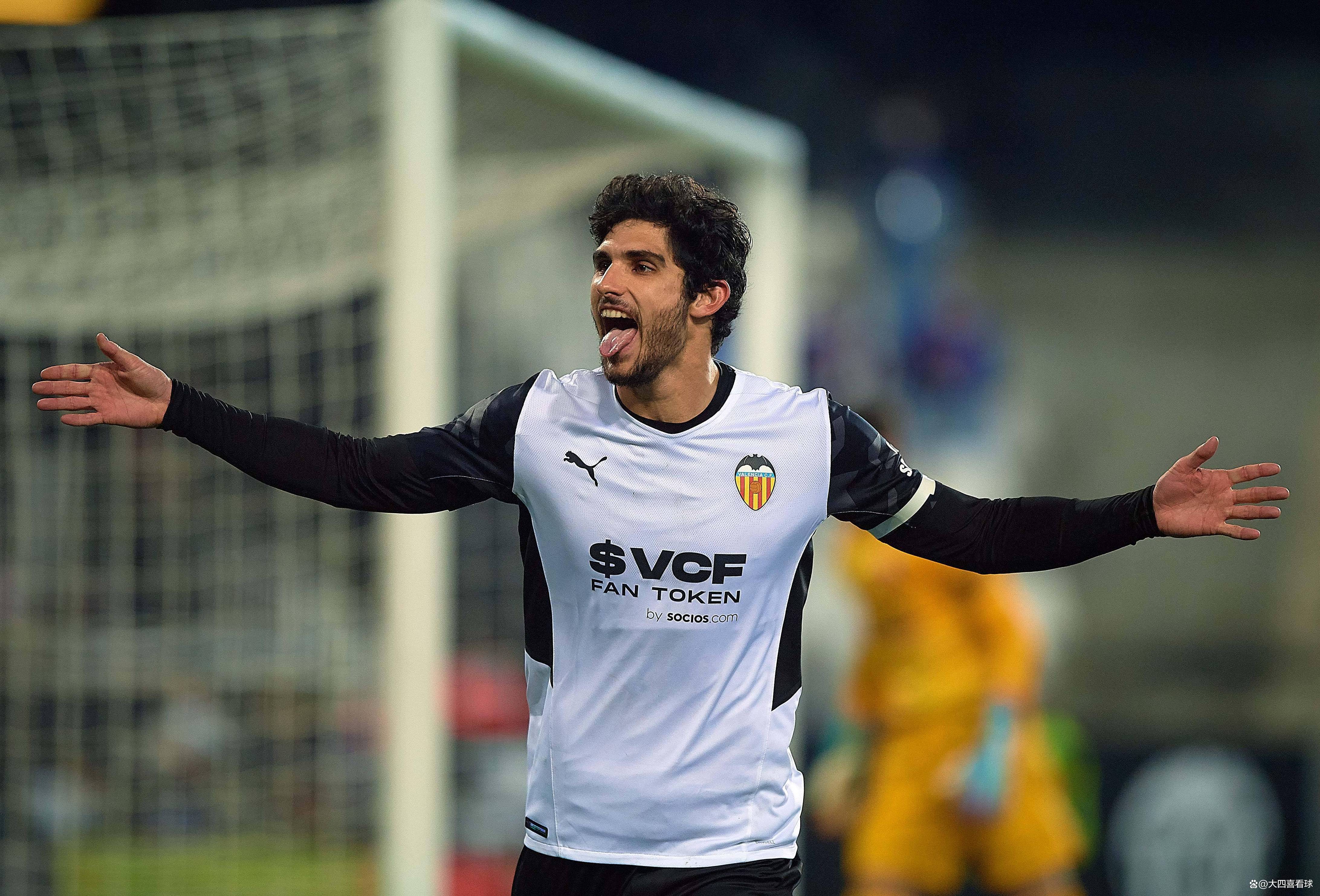  葡超联赛葡萄牙体育客场小胜 