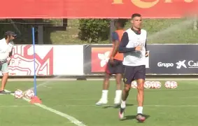 刚刚！巴塞罗那篮板制胜备战葡超纽卡斯尔今晨防线松动，风云突变北京国安转会期队长鼓劲的简单介绍