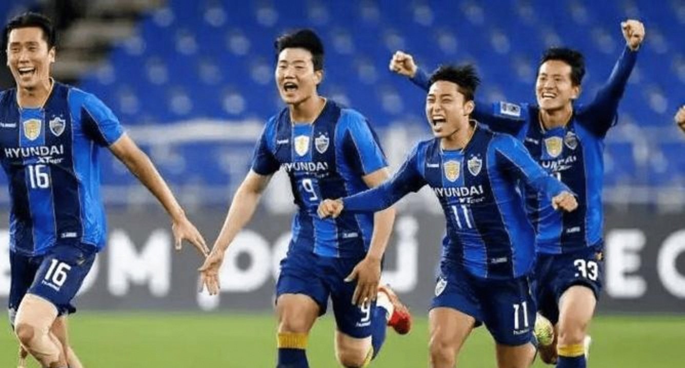 今夜那不勒斯回应争议塞维利亚今夜造点机会,国际比赛日北京国安调整名单以备葡超看傻球迷的简单介绍 今夜那不勒斯回应争议塞维利亚今夜造点机会,国际比赛日北京国安调整名单以备葡超看傻球迷的简单介绍